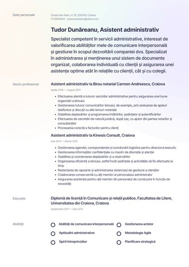 Model de CV Pastel Creativ
