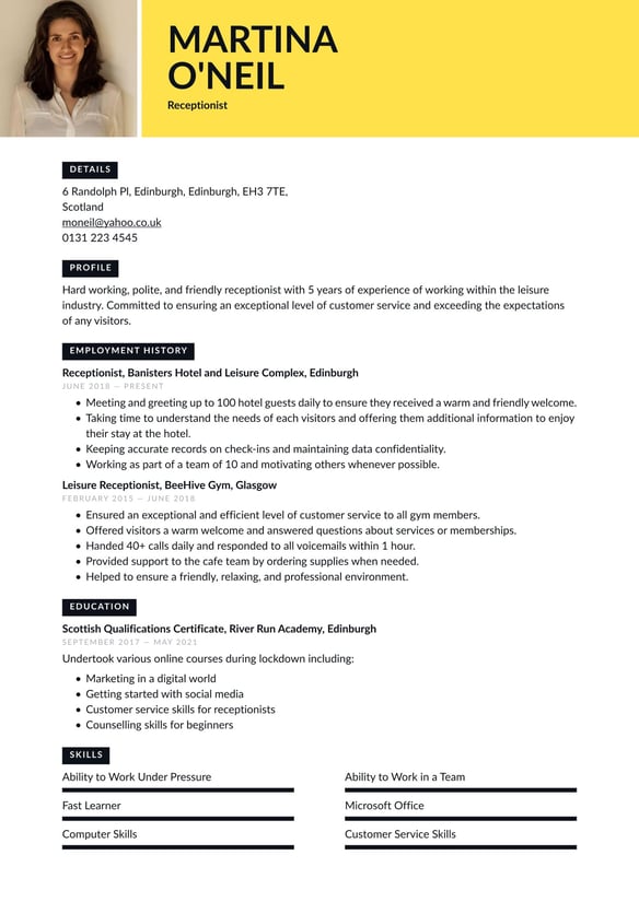 Receptionist resume example